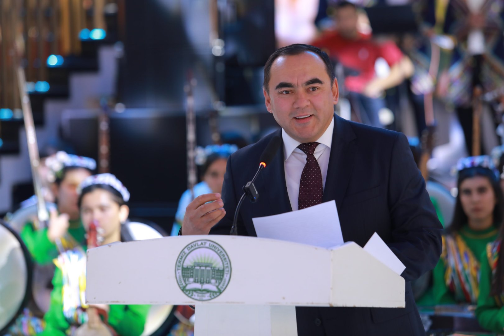 TERDUDA USTOZ VA MURABBIYLARGA EHTIROM — YUKSAK QADRIYAT!