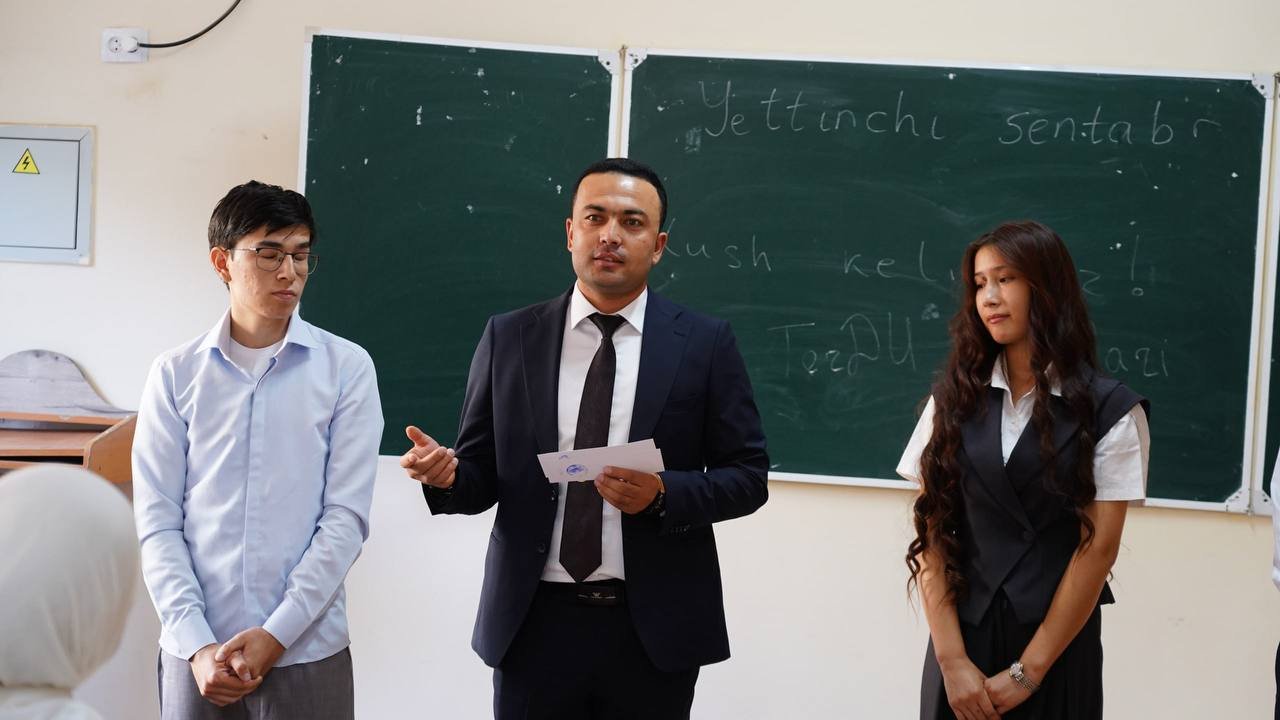 Birinchi kurs talabalari bilan ochiq muloqot